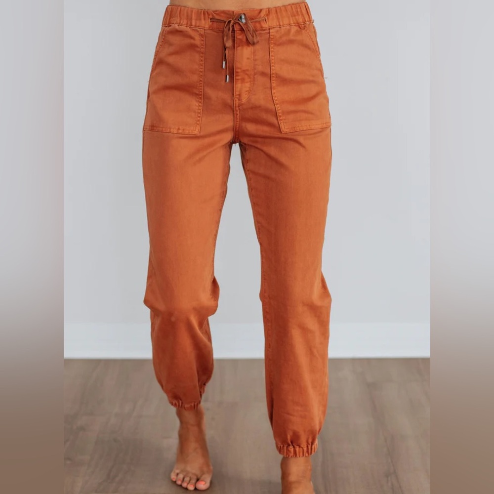 DREA MICA JOGGERS - CINNAMON - Size M